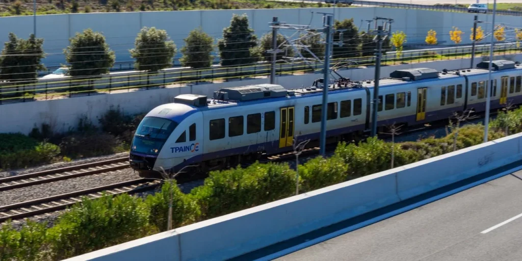 Hellenic Train: Νέα διακοπή κυκλοφορίας του Προαστιακού προς το Κιάτο - ΕΛΛΑΔΑ