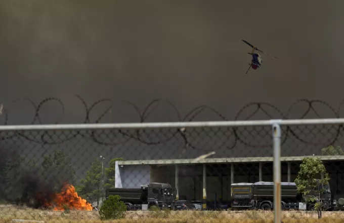 ΓΕΕΘΑ: Το στρατόπεδο «Λοχαγού Καποτά» στις Αχαρνές Αττικής ουδέποτε κινδύνευσε από την πυρκαγιά - ΕΛΛΑΔΑ