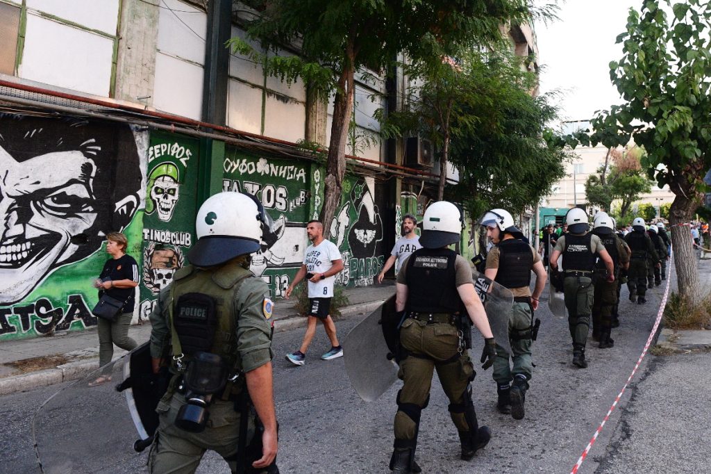 ΕΛ.ΑΣ: Πάνω από 2.000 αστυνομικοί στη μάχη κατά της οπαδικής βίας - ΕΛΛΑΔΑ