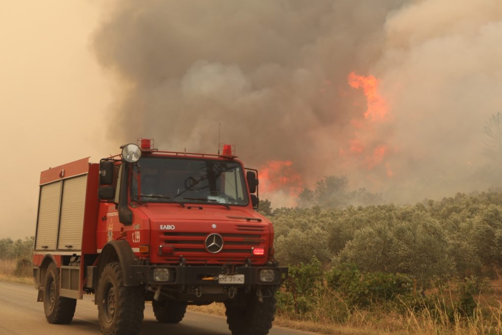 Υψηλός κίνδυνος πυρκαγιάς σε 16 περιοχές την Τετάρτη - ΕΛΛΑΔΑ