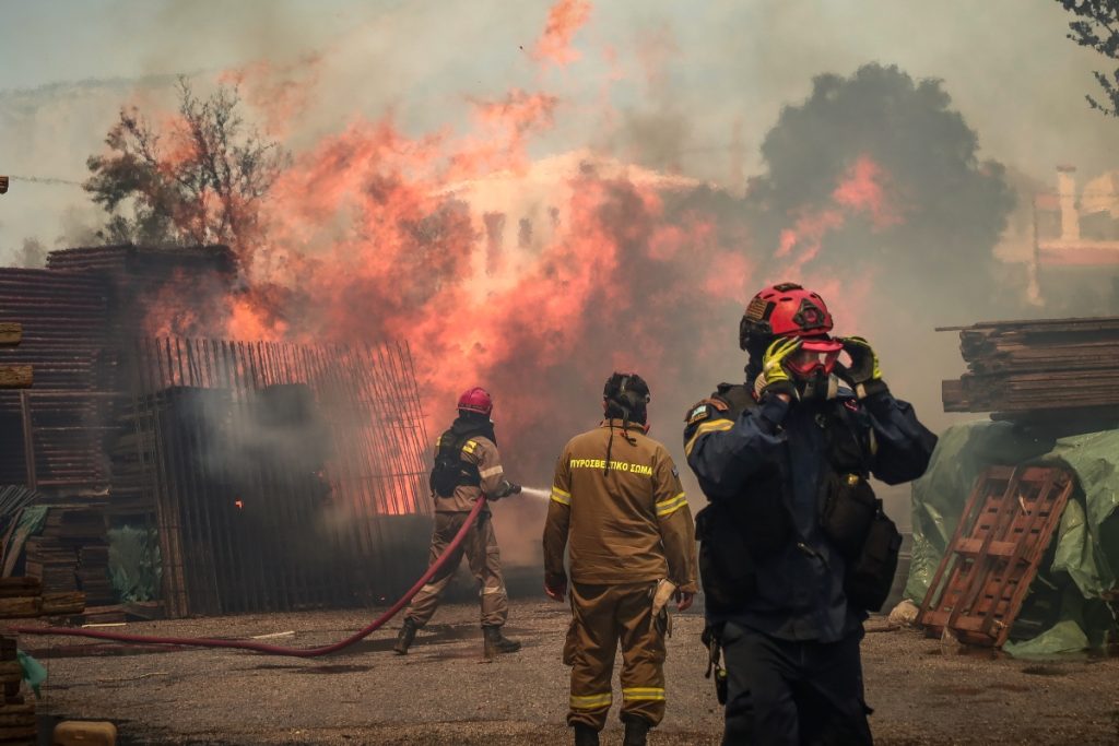 Ο Δήμος Φιλοθέης – Ψυχικού συγκεντρώνει είδη πρώτης ανάγκης για τη μάχη των πυρκαγιών - ΕΛΛΑΔΑ
