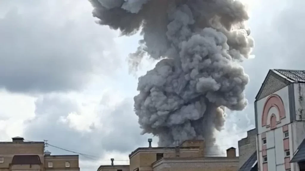 Έκρηξη σε εργοστάσιο κοντά στη Μόσχα: Ένας νεκρός και 60 τραυματίες - Συνεχίζονται οι έρευνες για αγνοούμενους [Βίντεο] - ΔΙΕΘΝΗ