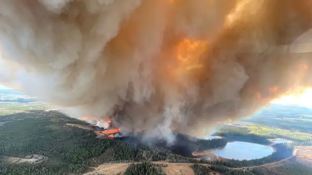 Καναδάς: Οι φετινές πυρκαγιές απελευθέρωσαν 1 δισ. τόνους άνθρακα - ΔΙΕΘΝΗ