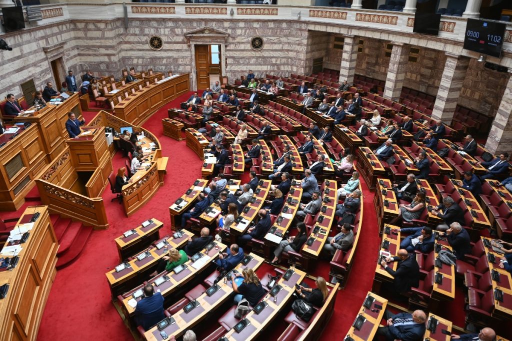 Βουλή: Εγκρίθηκαν οι αλλαγές των μελών της ΑΔΑΕ - ΠΟΛΙΤΙΚΗ