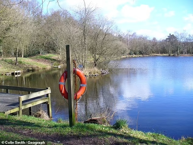 Βρετανία: Αγνοούμενο κοριτσάκι 2 ετών βρέθηκε σε λίμνη - Μεταφέρεται εσπευσμένα στο νοσοκομείο - ΔΙΕΘΝΗ