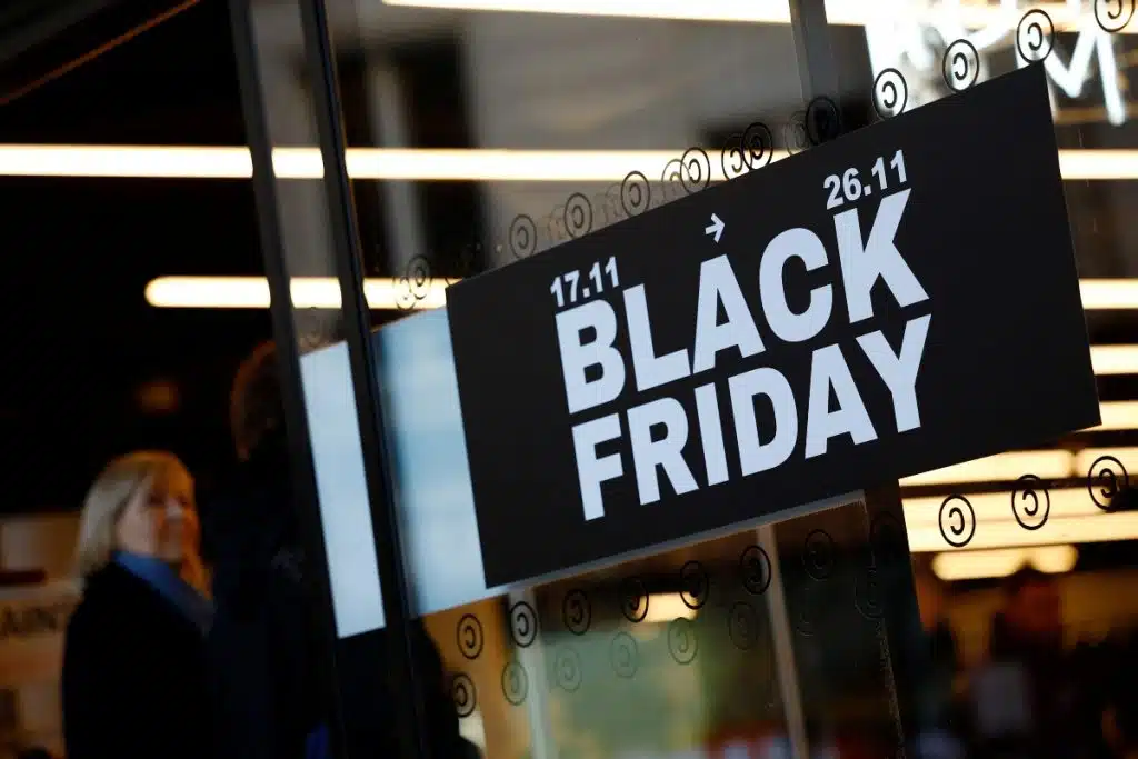 Black Friday: Τα αγοράζουν μετά μανίας – Τα προϊόντα που αναζητούν 8 στους 10 καταναλωτές - ΕΛΛΑΔΑ
