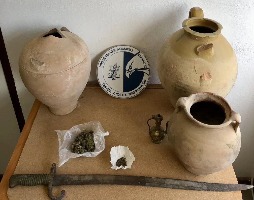 Συνελήφθησαν δύο άτομα για παράβαση των νομοθεσιών περί αρχαιοτήτων και ναρκωτικά στη Μεσσηνία - ΕΛΛΑΔΑ