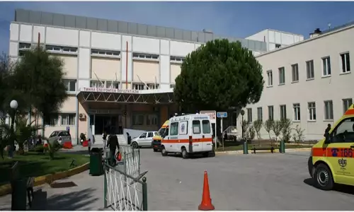 Κόρινθος: Μάχη να σωθεί 3χρονο αγοράκι που τραυματίστηκε σε τροχαίο στις Σπέτσες - ΕΛΛΑΔΑ