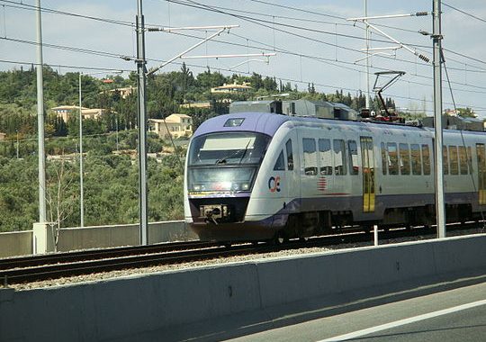 EHGritaly_120304-06_(Athens_suburban_train)