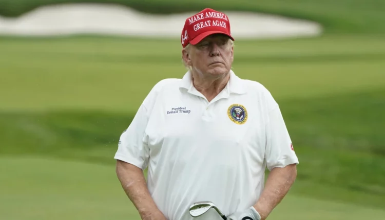 trump at golf