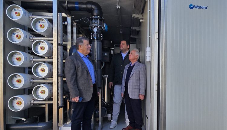 Αυτοψία-Αντιπεριφερειάρχη-ΠΕ-Μεσσηνίας-στο-έργο-αφαλάτωσης-του-Δήμου-Δυτικής-Μάνης