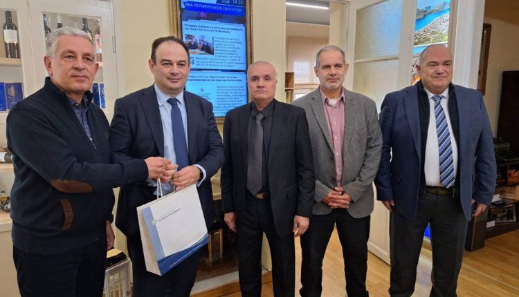 Συνεργασία-Περιφέρειας-Πελοποννήσου-και-Ινστιτούτου-Εκπαιδευτικής-Πολιτικής