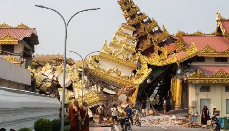 Τραγωδία-στη-Μιανμάρ:-Πάνω-από-2.000-νεκροί-από-καταστροφικό-σεισμό-7,7-Ρίχτερ