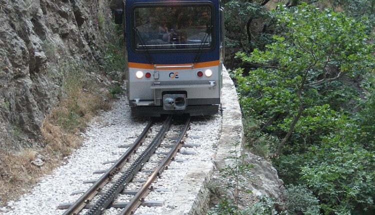 Οδοντωτός:-Κανένα-δρομολόγιο-την-Κυριακή-στο-τμήμα-Διακοπτό-–-Καλάβρυτα-–-Διακοπτό