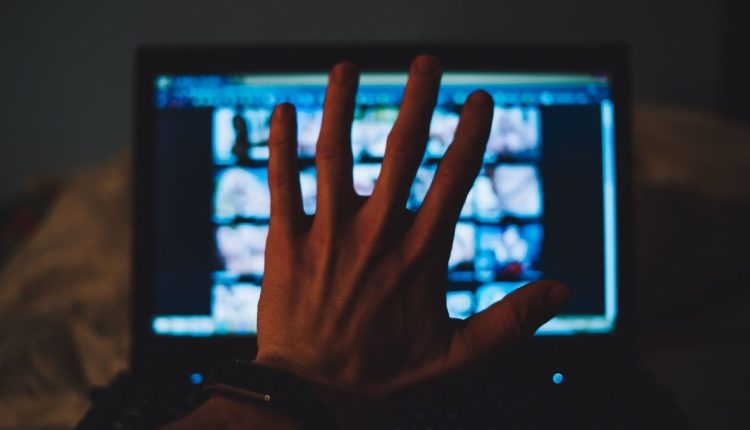 Αχαΐα:-Σύλληψη-18χρονου-για-εκδικητική-πορνογραφία-–-Αφέθηκε-ελεύθερος