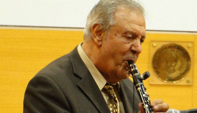 Έφυγε-από-τη-ζωή-ο-Πετρολούκας-Χαλκιάς-–-Σίγησε-το-θρυλικό-κλαρίνο-της-Ηπείρου