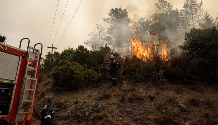 Πυρκαγιά-σε-δασική-έκταση-στο-Άνω-Σούλι-Μαραθώνα:-Μηνύματα-του-112