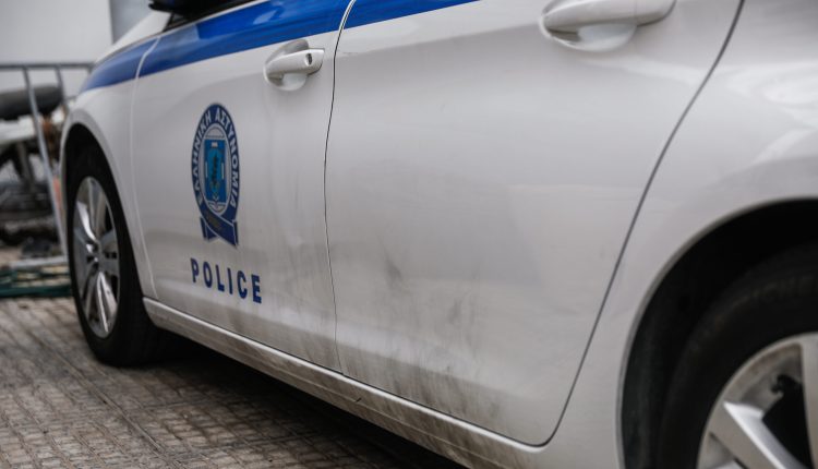 Βρέθηκαν-στην-Ηλεία-οι-γονείς-που-άφησαν-το-μωρό-στο-μπαλκόνι-σπιτιού-στη-Θεσσαλονίκη