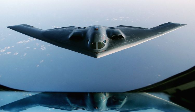 Οι-ΗΠΑ-μετακινούν-βομβαρδιστικά-b-2-στην-νήσο-Γκουάμ-στον-Ειρηνικό