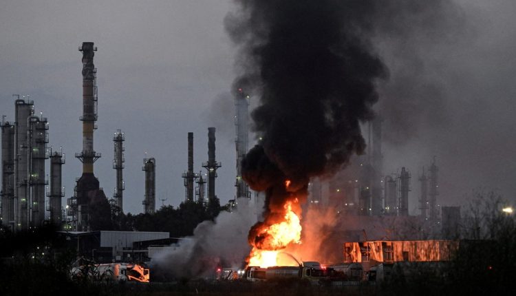 Νέα-εκτόξευση-ιρανικών-πυραύλων-κατά-του-Ισραήλ:-Ισχυρές-εκρήξεις-στην-Τεχεράνη