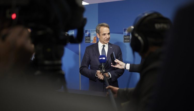 Κ.-Μητσοτάκης:-Η-Ελλάδα-θωρακίζει-τις-Ένοπλές-Δυνάμεις-της,-όπως-οφείλει-να-κάνει