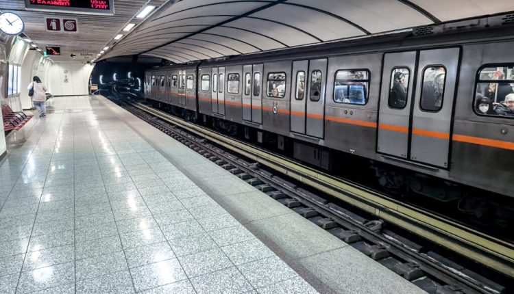 Μετρό:-Ξεκινά-το-Σάββατο-5-Ιουλίου-η-πιλοτική-24ωρη-λειτουργία