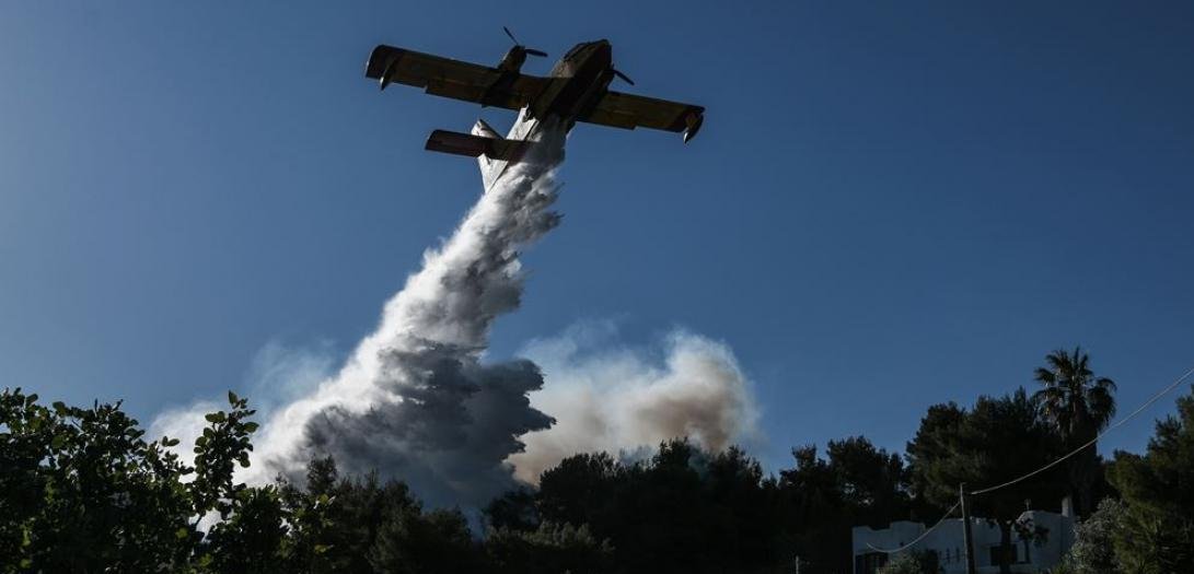 Πολύ-υψηλός-κίνδυνος-πυρκαγιάς-(κατηγορία-κινδύνου-4)-για-αύριο-Δευτέρα-(Χάρτης)