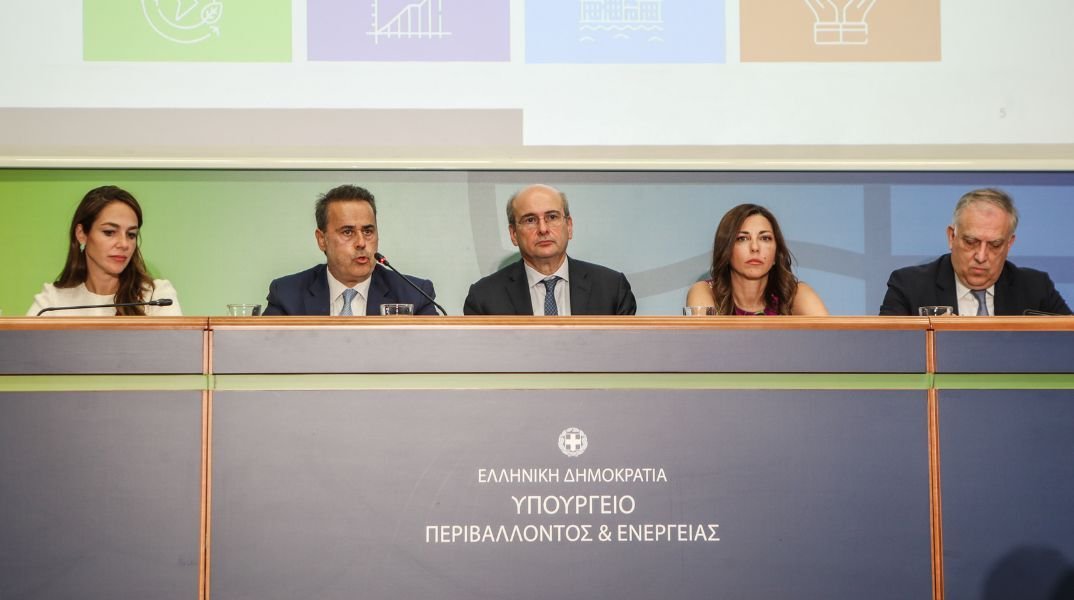 Δέσμη-νέων-ευρωπαϊκών-προγραμμάτων-8-δισ.-ευρώ-ανακοίνωσε-η-κυβέρνηση