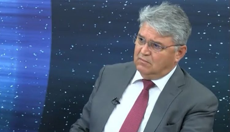 Δ.-Νατσιός:-Η-κυβέρνηση-των-νάνων-και-των-αρλεκίνων-βρίσκεται-σε-αποσύνθεση