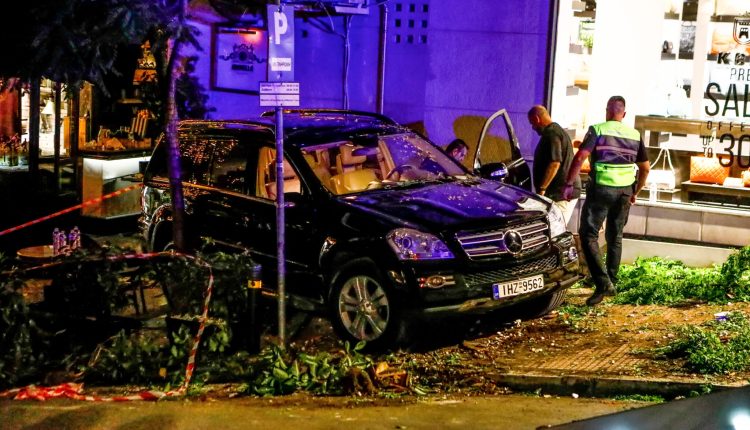 Κολωνάκι:-«Γέμισαν-τραυματίες-τα-πεζοδρόμια»