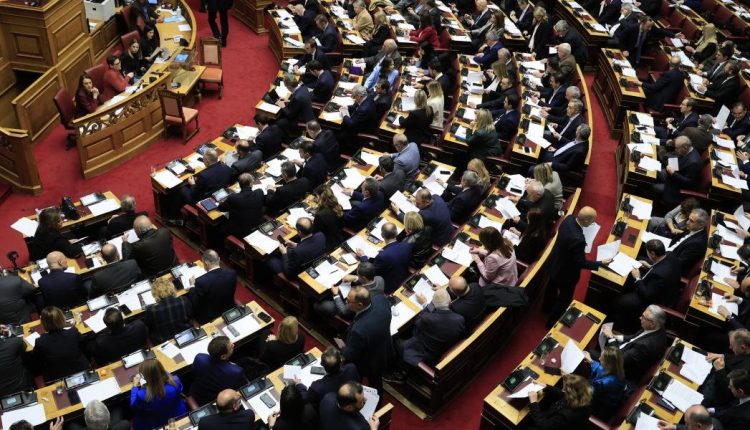 Βουλή:-Σήμερα-η-απόφαση-για-την-παραπομπή-του-Κ-Αχ.-Καραμανλή