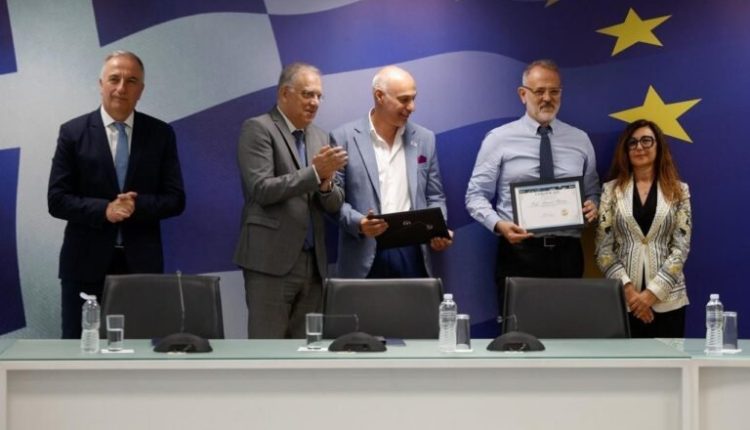 Διεθνής-αναγνώριση-για-το-Εθνικό-Αστεροσκοπείο:-Βραβεύτηκε-από-την-esa