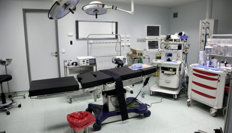 Αισιοδοξία-για-τον-15χρονο-Δημήτρη-μετά-από-θερμοπληξία,-βρέθηκε-έγκαιρα-το-μόσχευμα-–-Τι-δήλωσε-ο-πατέρας-του