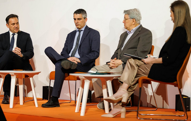 Η-nova-ανέδειξε-τον-ρόλο-της-τεχνολογίας-στην-πρόληψη-και-διαχείριση-φυσικών-καταστροφών-στο-συνέδριο-natcat-summit-2025