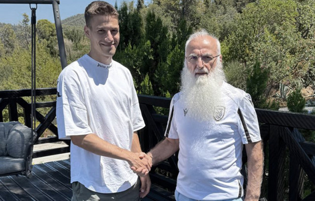 ΠΑΟΚ-και-Κωνσταντέλιας-συνεχίζουν-μαζί:-Ανανέωσε-μέχρι-το-2029