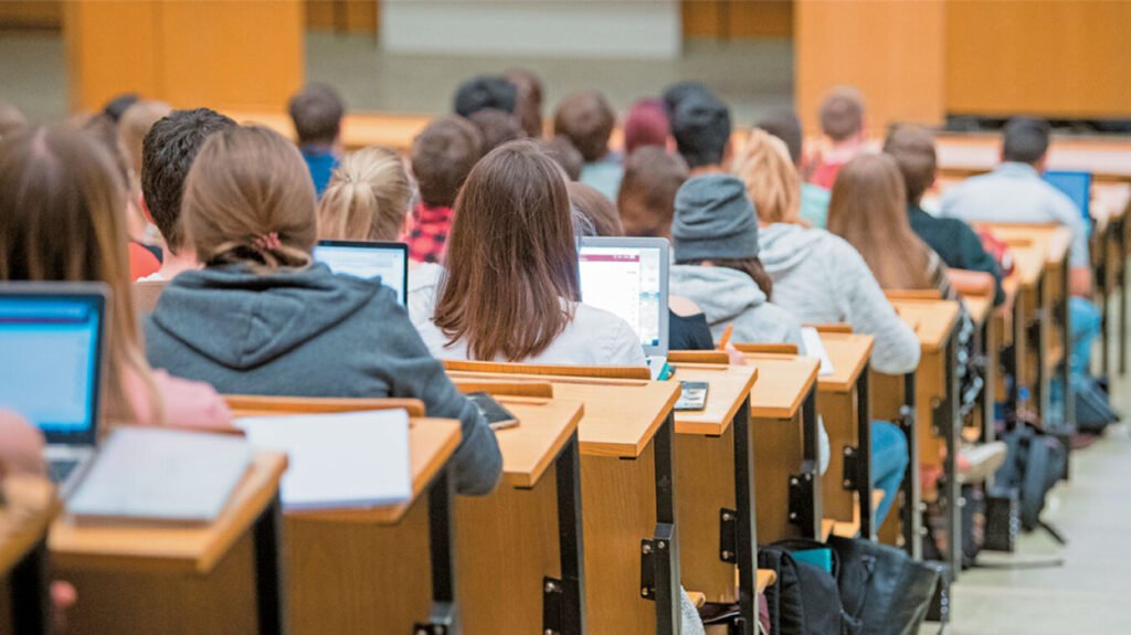 Ο-γόρδιος-δεσμός-των-«αιωνίων»-φοιτητών-και-η-λύση-του