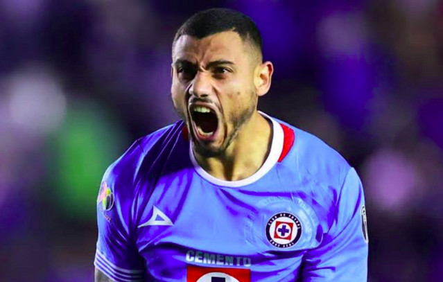 Παίρνει-Γιακουμάκη-ο-ΠΑΟΚ-–-Τελικές-συζητήσεις-με-την-Κρουζ-Αζούλ