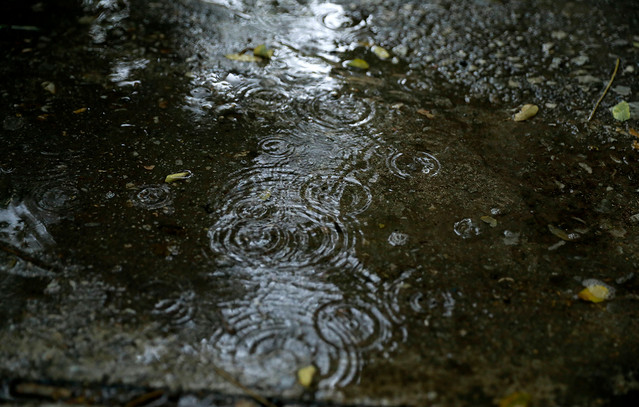 Βροχές-καταιγίδες-και-χαλάζι-σε-πολλές-περιοχές-της-χώρας-–-Ανεβαίνει-ο-υδράργυρος