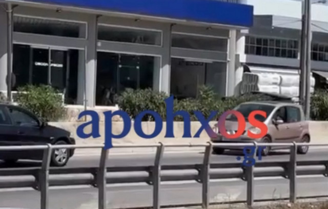 Αυτοκίνητο-μπήκε-ανάποδα-στην-εθνική-οδό-Πατρών-Κορίνθου-–-Δείτε-βίντεο