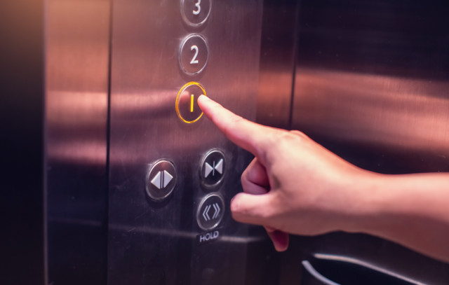 Άνοιξε-η-πλατφόρμα-για-την-υποχρεωτική-καταγραφή-των-ανελκυστήρων