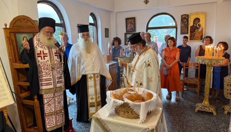 Μικρός-Παρακλητικός-Κανόνας-προς-την-Υπεραγία-Θεοτόκο-στην-Ιερά-Μονή-Παναγίας-Παπλινού-Ιεράπετρας