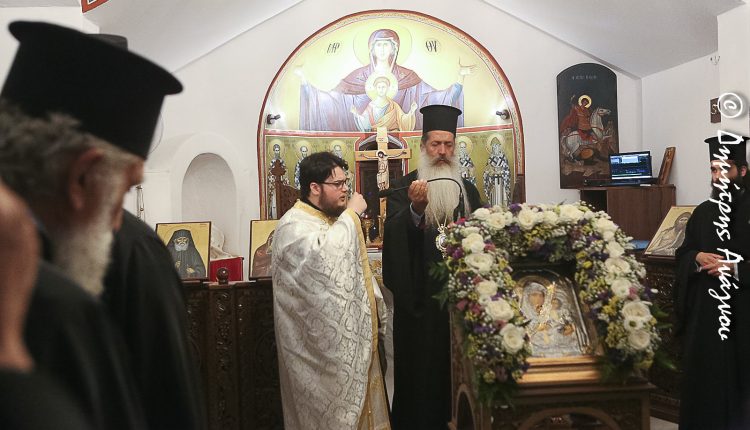 Οι-πρώτες-Παρακλήσεις-του-Δεκαπενταύγουστου-στην-Ιερά-Μητρόπολη-Φθιώτιδος