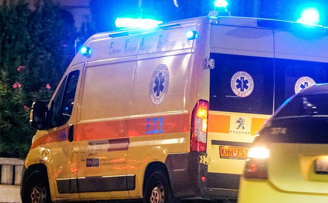 Θεσσαλονίκη:-8χρονος-έπεσε-από-μπαλκόνι-πρώτου-ορόφου-–-Στο-νοσοκομείο-με-τραύματα-σε-κεφάλι-και-χέρι