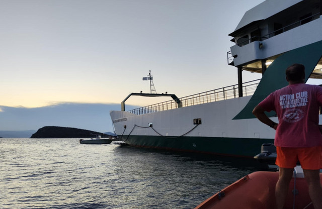 Επιχείρηση-αποκόλλησης-του-πλοίου-στα-Νέα-Στύρα-–-tο-Κέντρο-Επιχειρήσεων-δεν-ενημερώθηκε-από-τον-πλοίαρχο