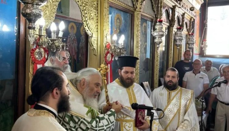 Αρχιερατικό-συλλείτουργο-και-χειροτονία-Πρεσβυτέρου-στη-Σωσάνδρα-Αλμωπίας