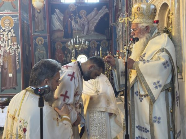 Η-εορτή-της-Μεταμορφώσεως-του-Κυρίου-στην-ΙΜ.-Θηβών-και-η-εις-Διάκονον-χειροτονία-του-Πέτρου-Μανίχη