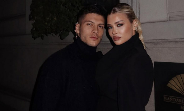 Σοφία-Μιλόσεβιτς:-Η-σύντροφος-του-Λούκα-Γιόβιτς-ξεκίνησε-το-μόντελινγκ-11-ετών-και-έχει-ποζάρει-για-την-diesel