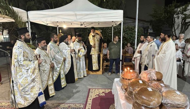 Η-πανήγυρη-του-Ιερού-Καθεδρικού-Ναού-Μεταμορφώσεως-του-Σωτήρος-στο-Αρκαλοχώρι