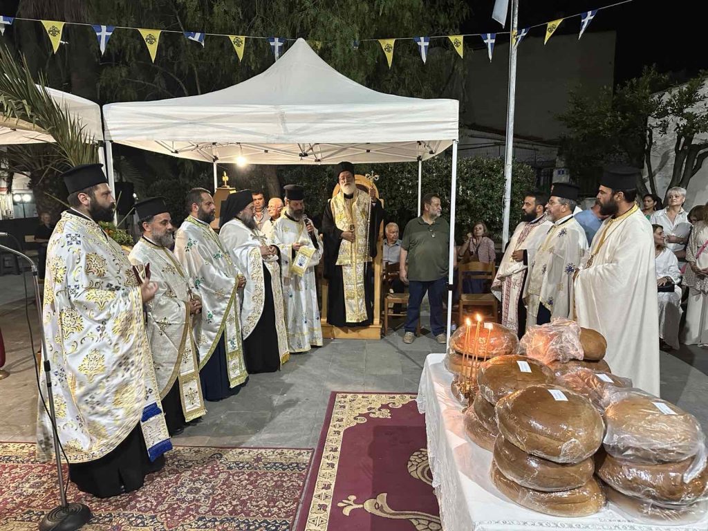 Η-πανήγυρη-του-Ιερού-Καθεδρικού-Ναού-Μεταμορφώσεως-του-Σωτήρος-στο-Αρκαλοχώρι