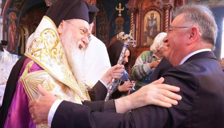 Δήμαρχος-Κορίνθου:-Η-εκδημία-του-Μητροπολίτη-Διονυσίου-αφήνει-ένα-μεγάλο-κενό